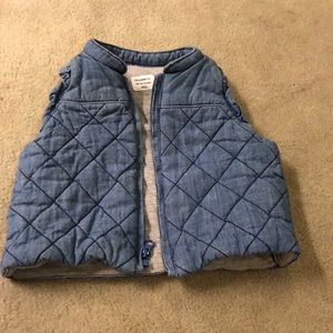 Girls Baby Gap Denim Puff Vest 12-18 mo.